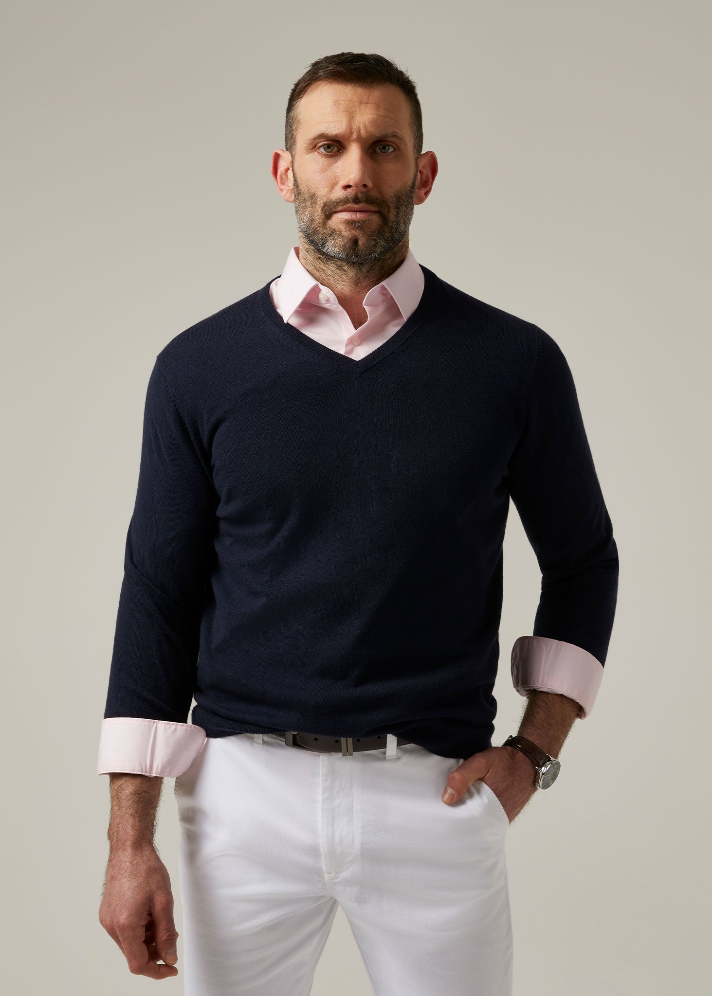 Alan Paine cotton cashmere v-neck jumper in dark navy