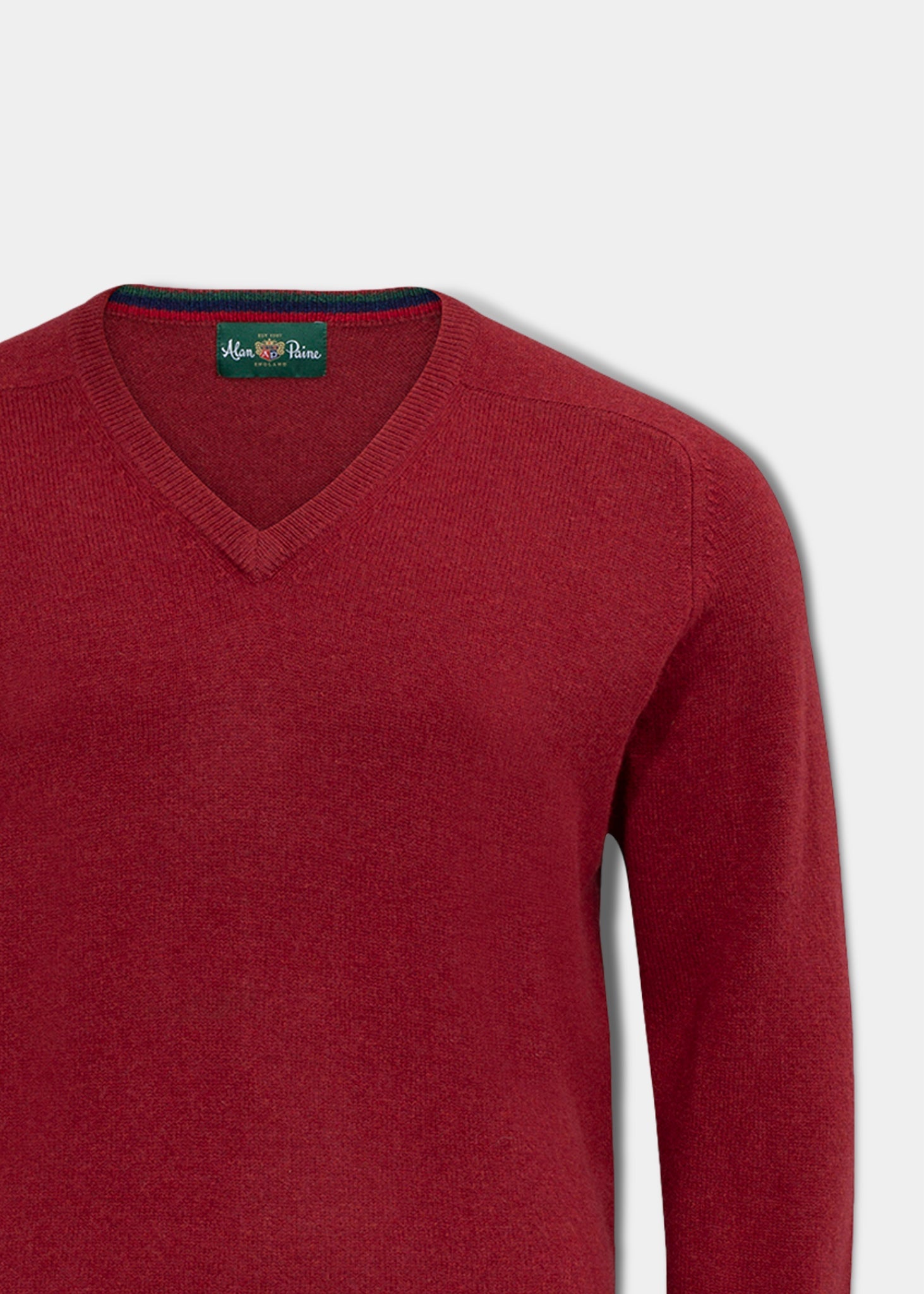 lambswool-vee-neck-jumper-magma