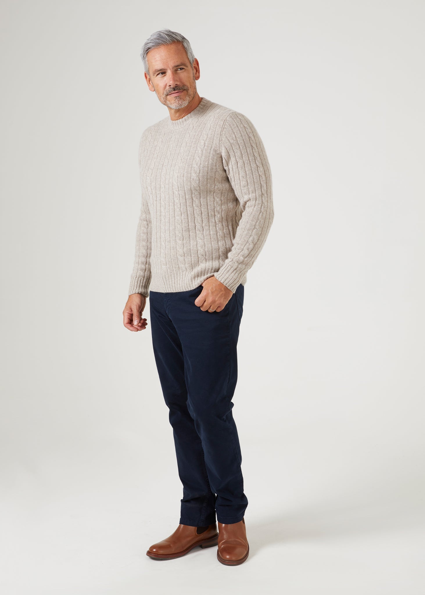 mens-lambswool-cable-knit-jumper-cobble